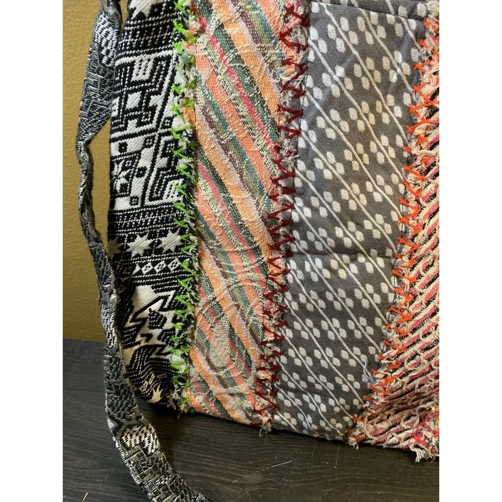 Your Journey‎ Demdaco Colorful Patchwork Weekender Boho Carpet Bag Pockets
